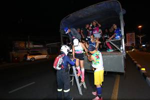 BIB: 
                            <button type="button" onclick="openModal(23014621)" class="btn btn-primary btn-sm float-right btn-popup" data-toggle="modal" data-target=".modal-high-quality">
                        <i class="fas fa-shopping-cart"></i> Add to Cart
                    </button>
                                            <button type="button" onclick="isThisMe(23014621, true)" class="btn btn-success btn-sm float-right btn-popup btn-isme hidden" data-toggle="tooltip" data-placement="bottom" title="นี่คือรูปของคุณใช่ไหม คลิกที่นี่เพื่อเอาเข้าอัลบั้ม">
                        <i class="fas fa-plus"></i> Add to album
                    </button>
                    <button type="button" onclick="isThisMe(23014621, false)" class="btn btn-warning btn-sm float-right btn-popup btn-isnotme hidden">
                        <i class="fas fa-ban"></i> Remove from album
                    </button>